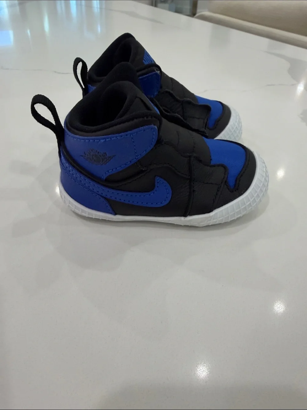 Nike Toddler Blue and Black Slip-On Sneakers